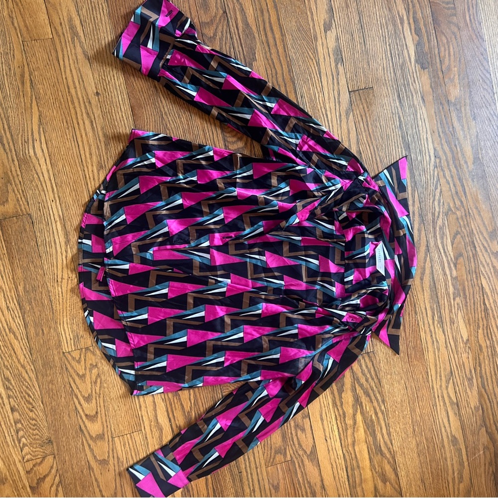 Geometric Pink and Black Women's Top